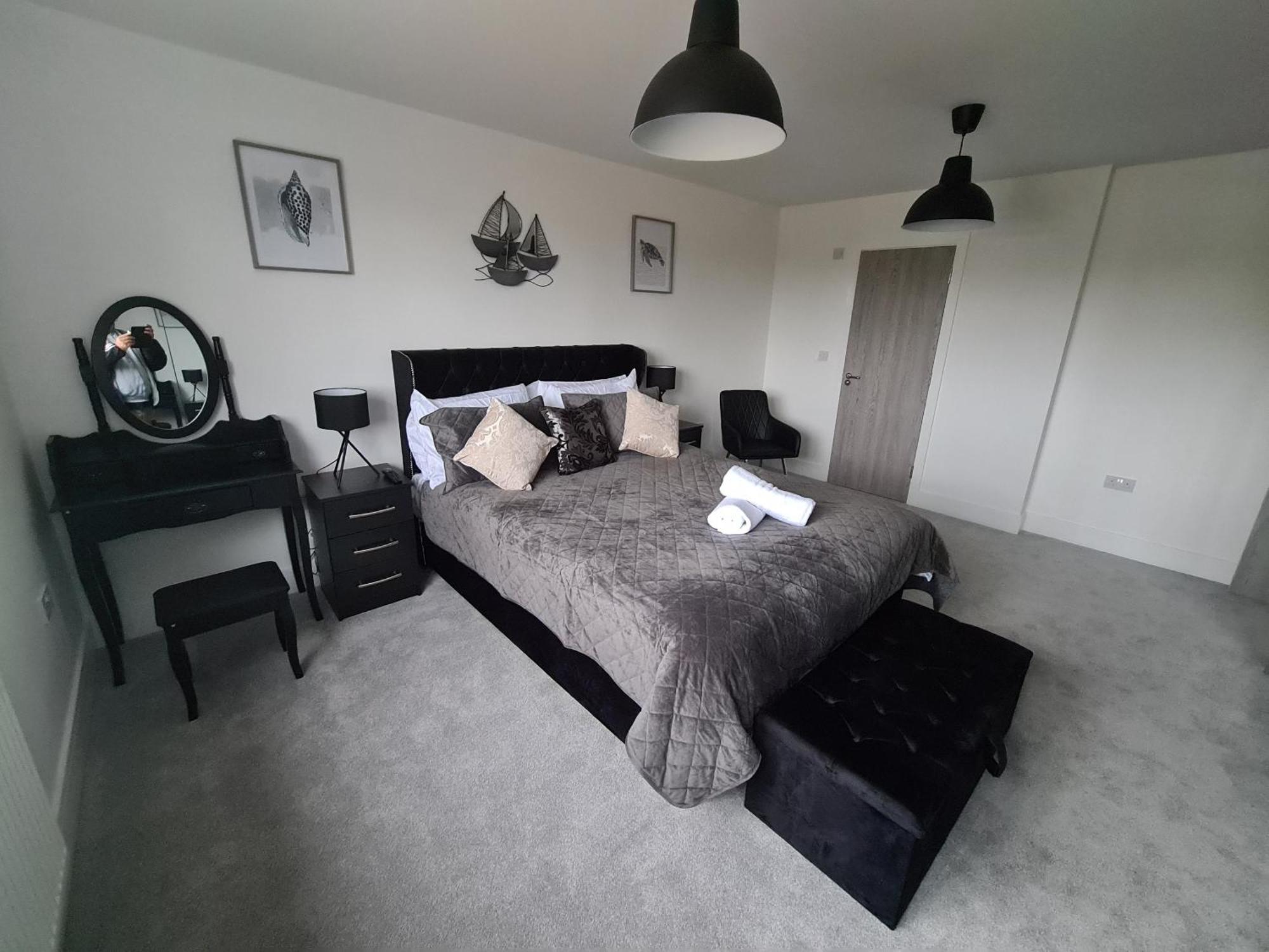 Sav 5 Bed Luxury Detached House In Leicester Humberstone Exterior photo
