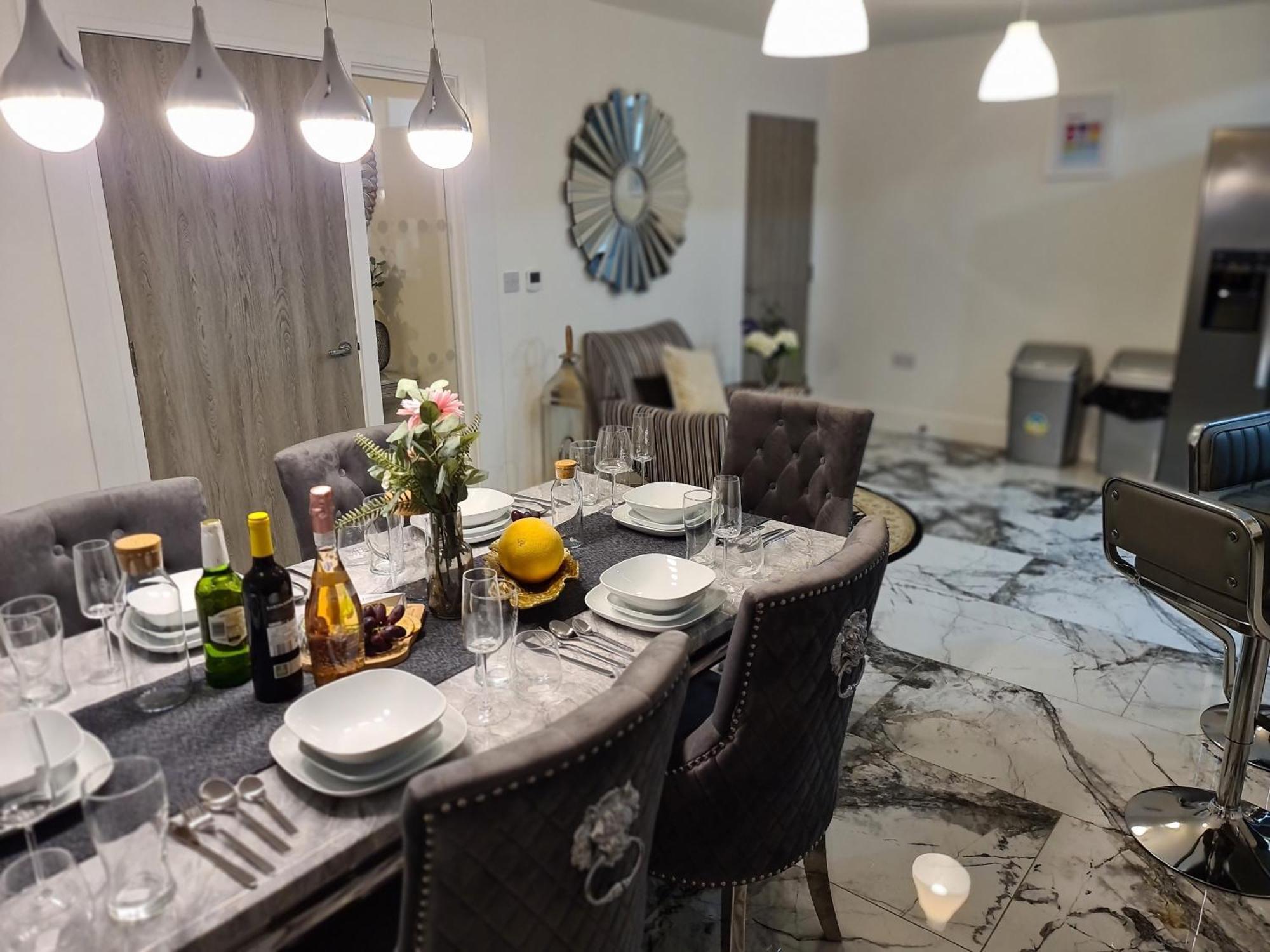 Sav 5 Bed Luxury Detached House In Leicester Humberstone Exterior photo