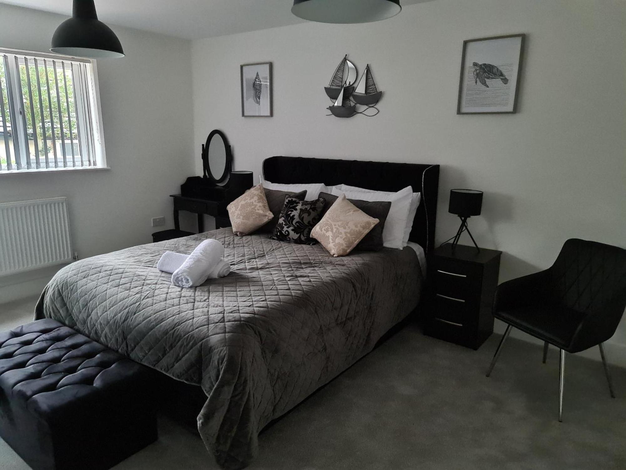Sav 5 Bed Luxury Detached House In Leicester Humberstone Exterior photo