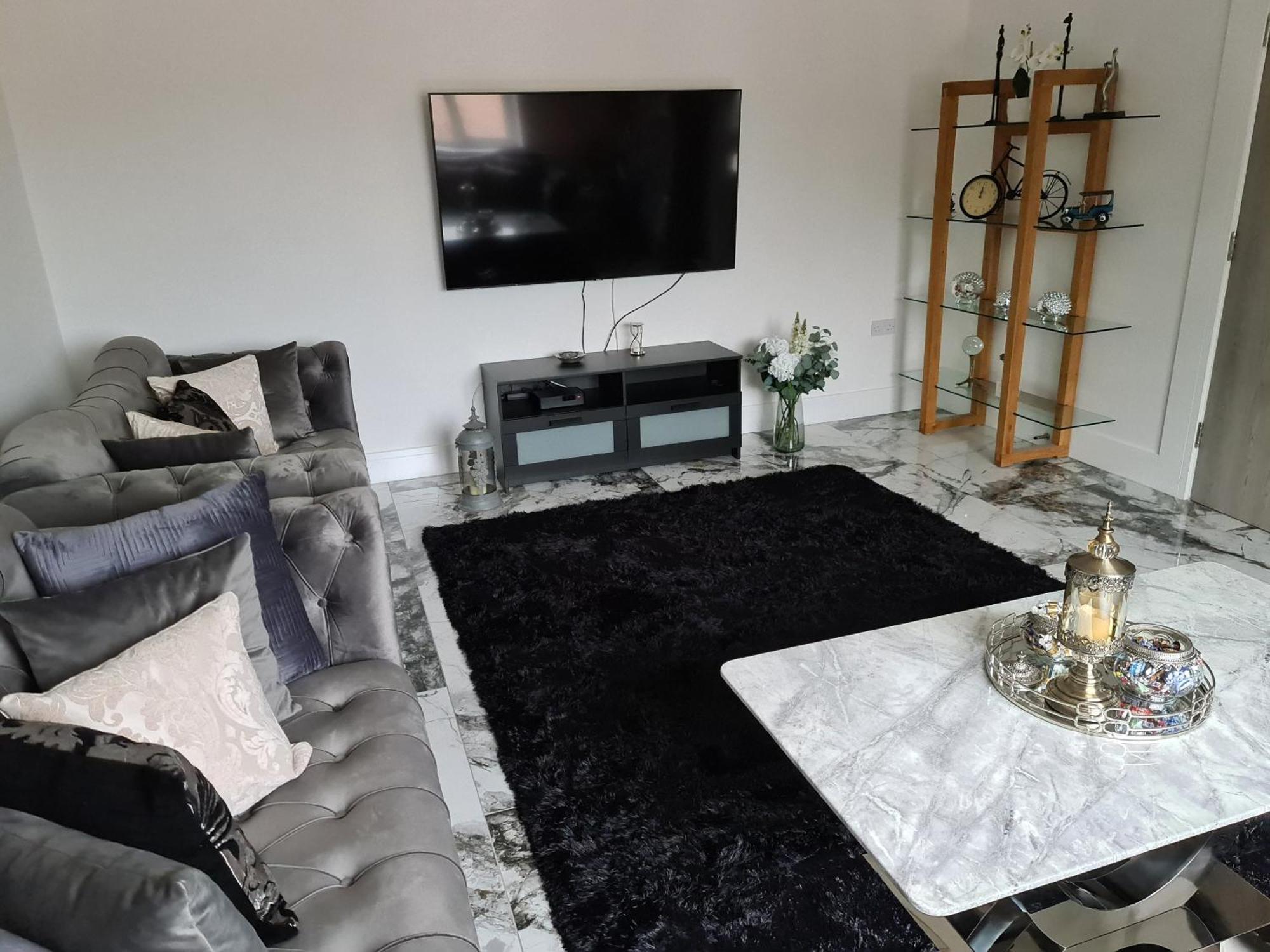 Sav 5 Bed Luxury Detached House In Leicester Humberstone Exterior photo